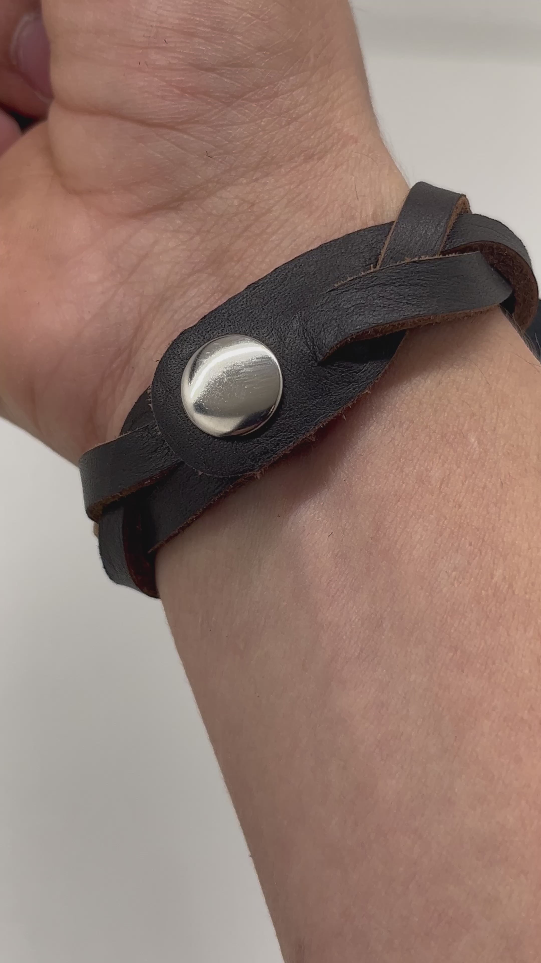 Leather Flower Bracelet - Weaved by hand